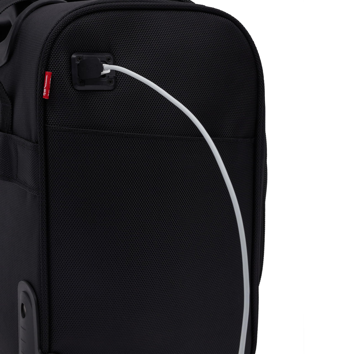 15” Underseat Carry-On Luggage with USB Charging Port, Black C62207